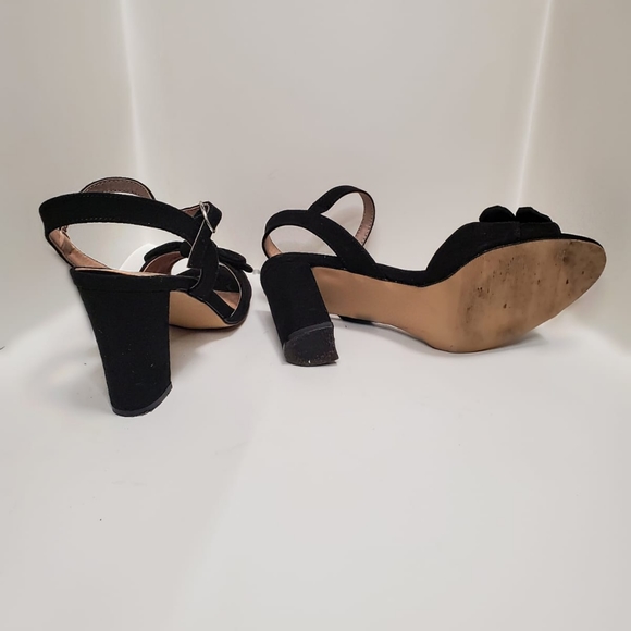 Black Chunky Heel - Picture 3 of 3